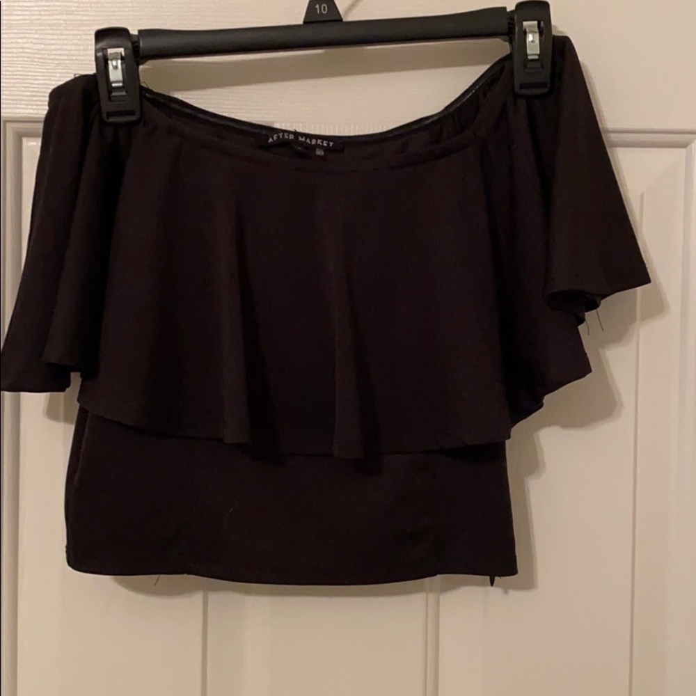 black off the shoulder crop top